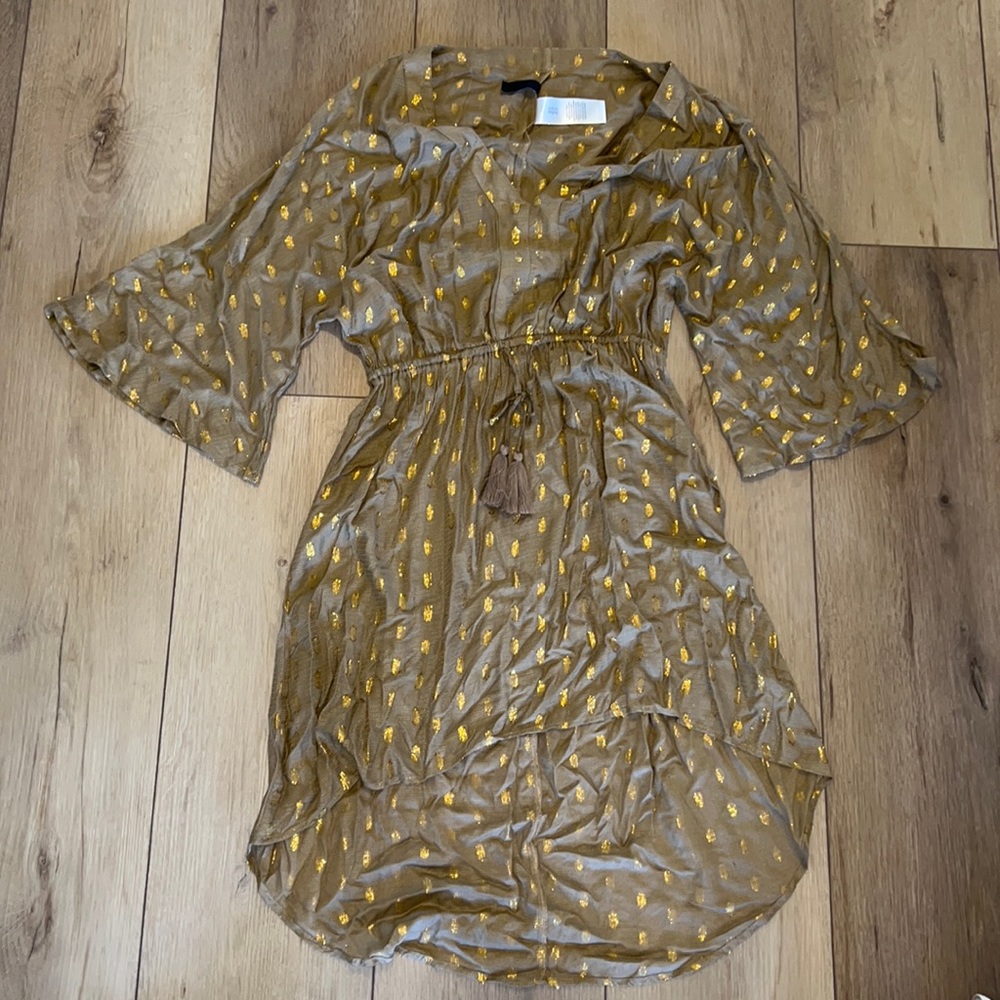 Kenneth Cole swimsuit coverup